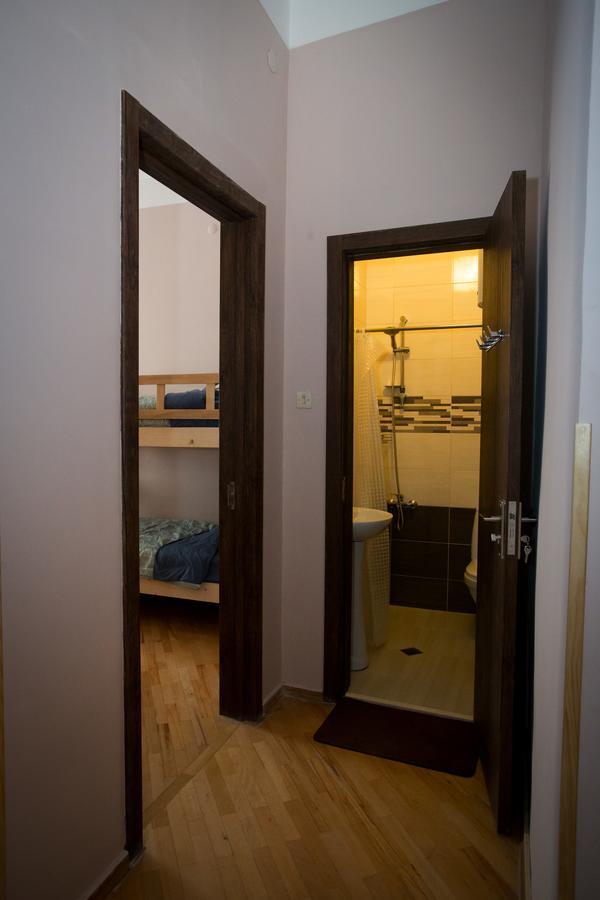 Guesthouse Hillside Tbilisi Exterior foto